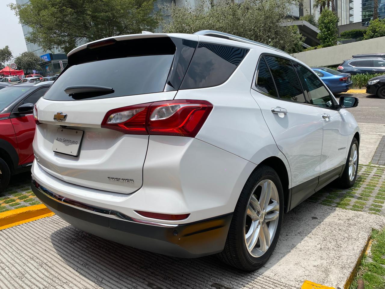2019 Chevrolet EQUINOX 5 PTS PREMIER 15T TA PIEL TP F LED RA-19