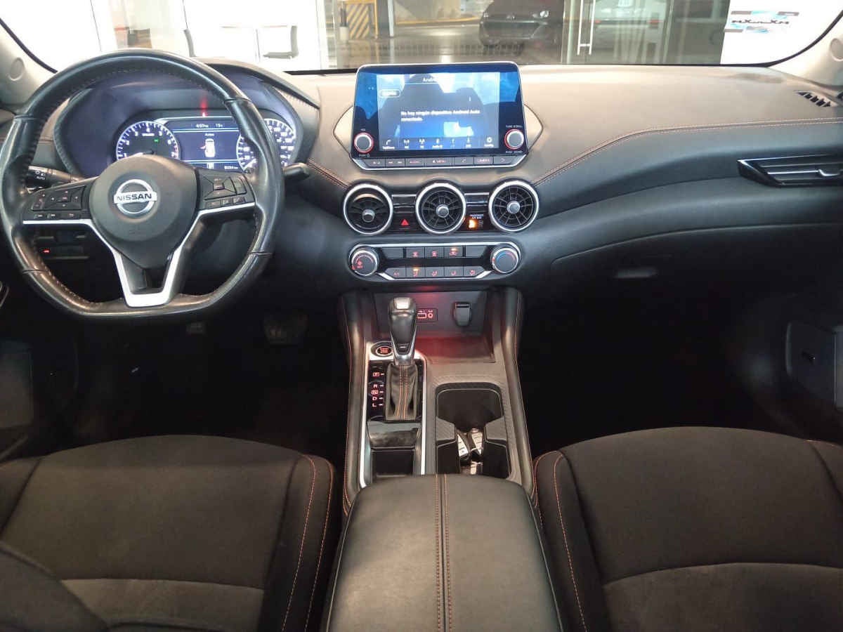 2023 Nissan Sentra 4p SR L4/2.0 Aut