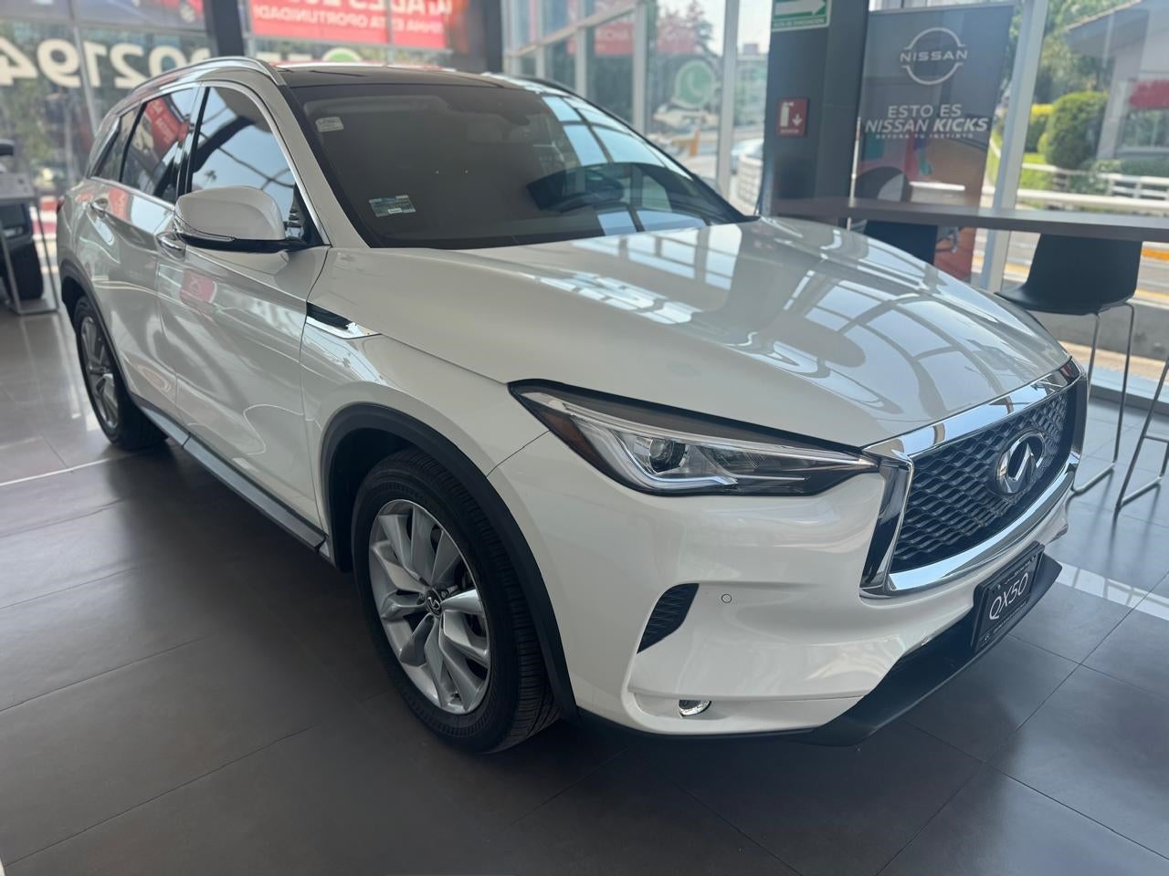 2022 INFINITI QX50 5 PTS QX50 ESSENTIAL 20T CVT PIEL F LED TP RA-19