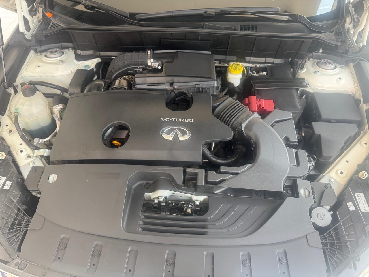 2022 INFINITI QX50 5 PTS QX50 ESSENTIAL 20T CVT PIEL F LED TP RA-19