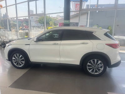 2022 INFINITI QX50 5 PTS QX50 ESSENTIAL 20T CVT PIEL F LED TP RA-19