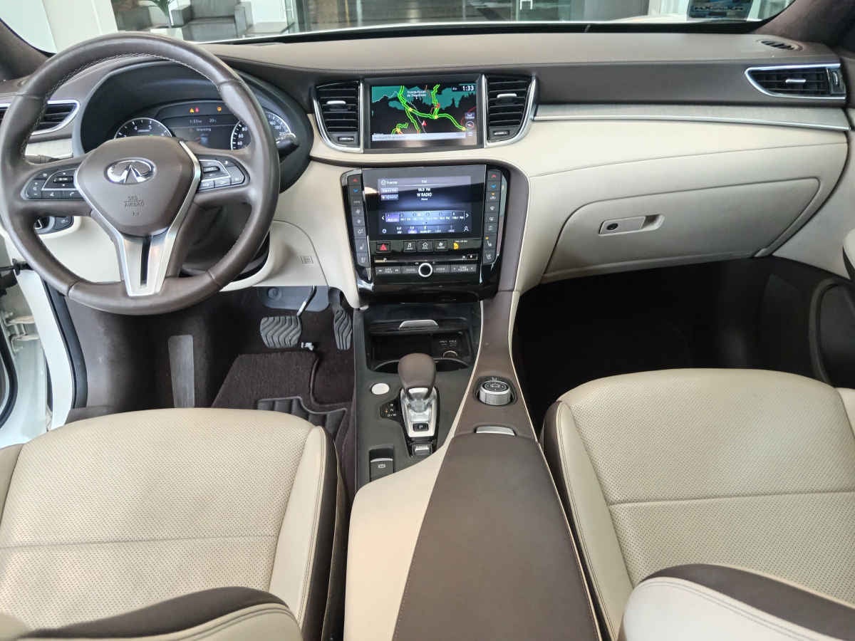 2022 INFINITI QX50 5p QX50 Sensory L4/2.0/T Aut