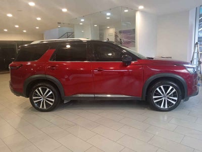 2024 Nissan Pathfinder 5p Platinum V6/3.5 Aut