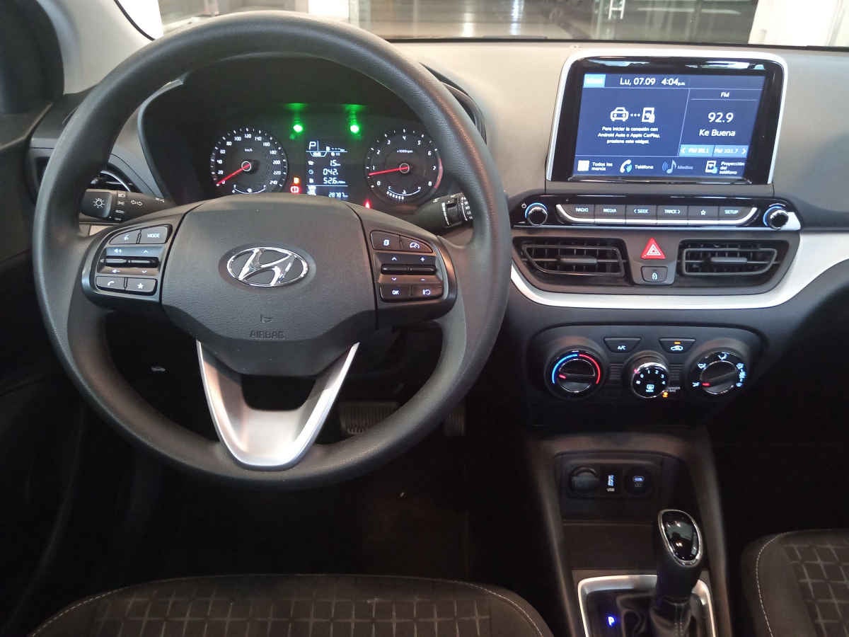 2025 Hyundai HB20 4p GL L4/1.6 Aut Rin 16