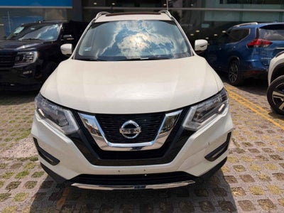 2022 Nissan X-Trail 5p Advance 3 L4/2.5 Aut Banca abatible