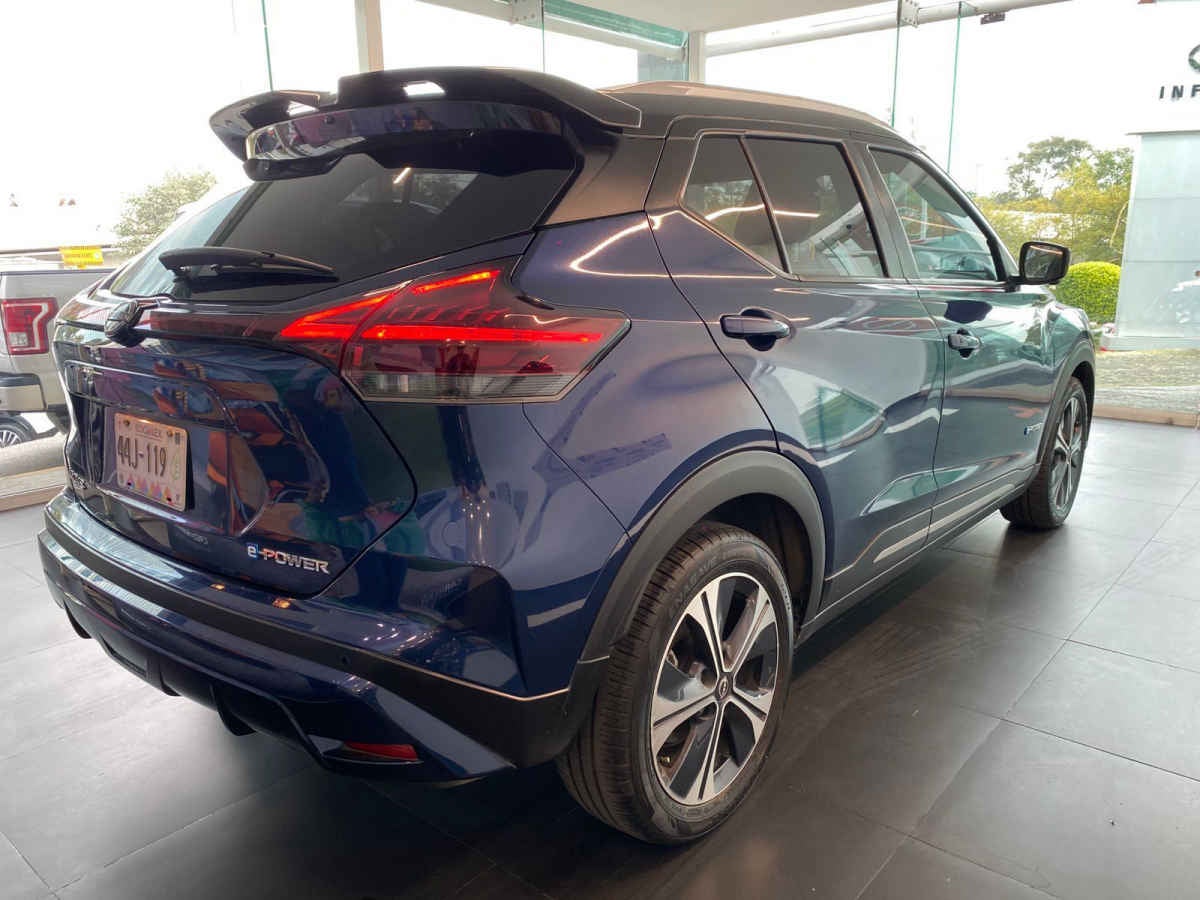 2023 Nissan Kicks 5p Platinum e-Power HEV L3/1.2 Aut