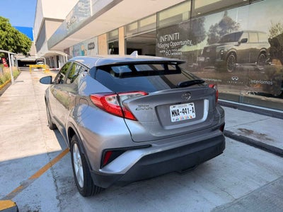 2018 Toyota C-HR 4p CVT L4/2.0 Aut