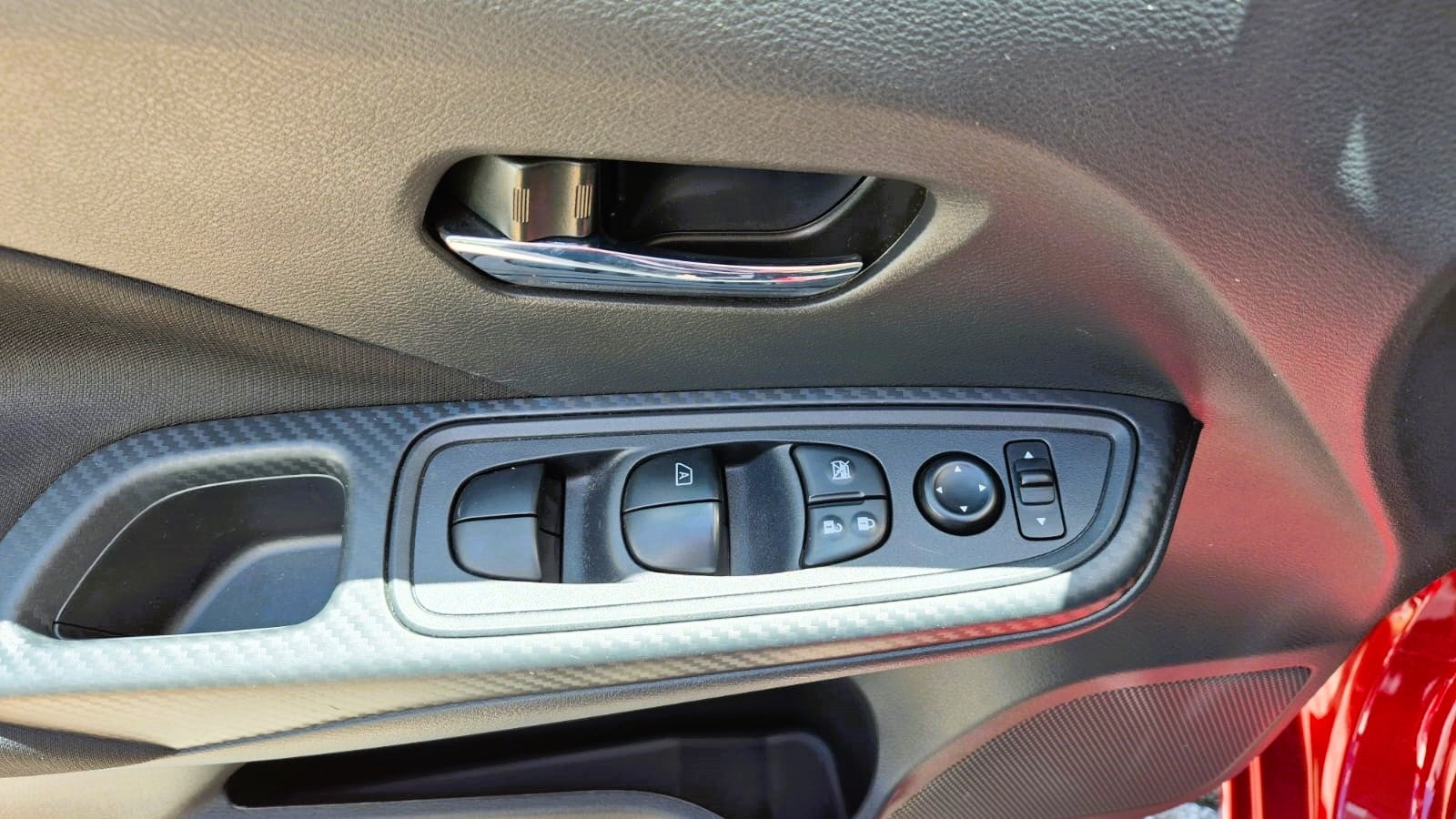 2024 Nissan VERSA 4P ADVANCE L41.6 AUT