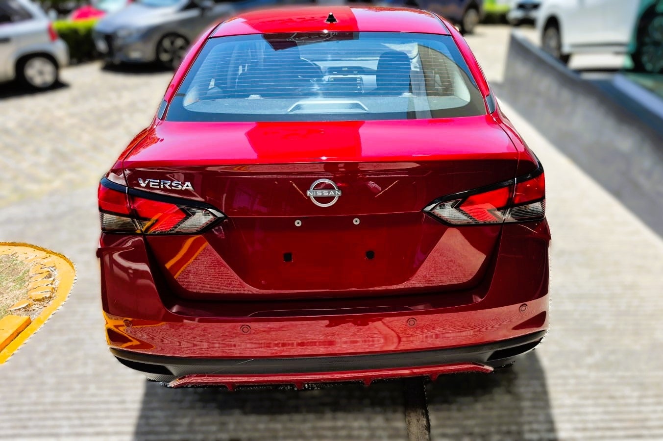 2024 Nissan VERSA 4P ADVANCE L41.6 AUT