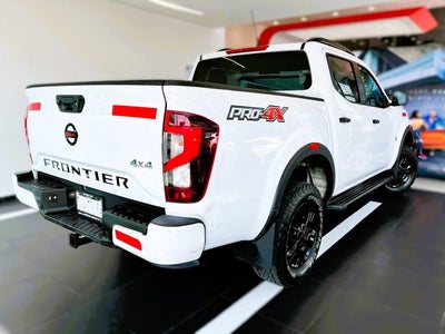 2022 Nissan FRONTIER 4 PTS PRO 4X L4 25L TA AAC PIEL RA-18 4X4