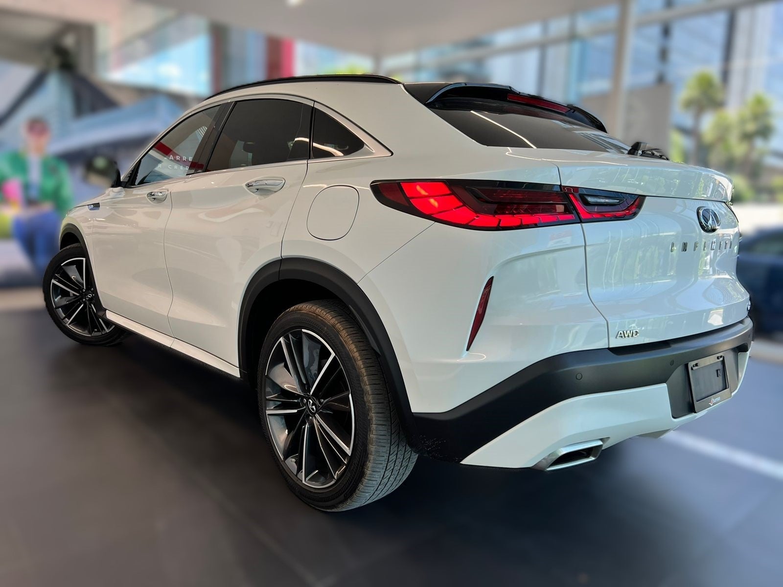 2023 INFINITI QX55 ESSENTIAL L42.0T AUT