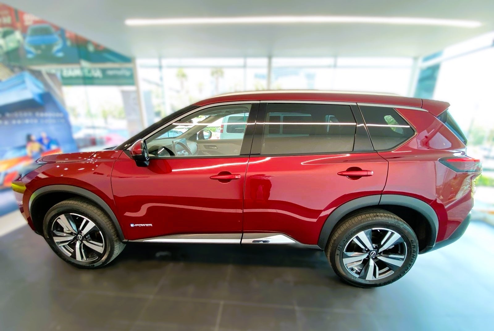 2023 Nissan X-TRAIL 5P PLATINUM E.POWER HEV L31.5 AUT