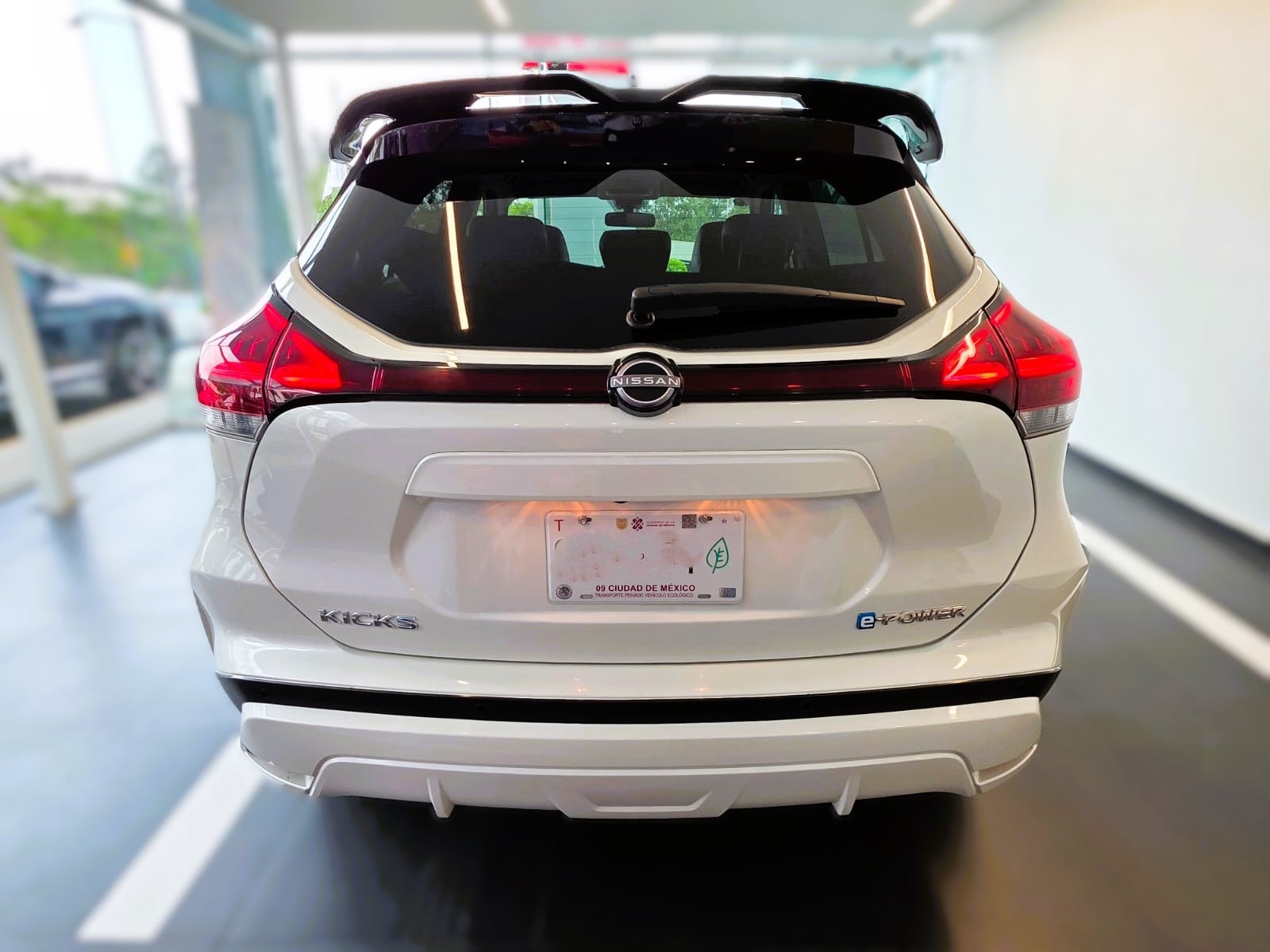 2024 Nissan KICKS 5P PLATINUM E-POWER HEV L31.2 AUT