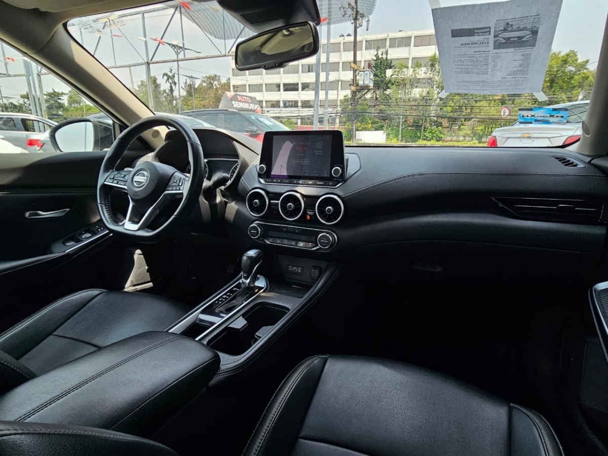 2023 Nissan SENTRA 4 PTS SR CVT AAC ASTOS DEPORTIVOS BOSE QC F LED RA-18