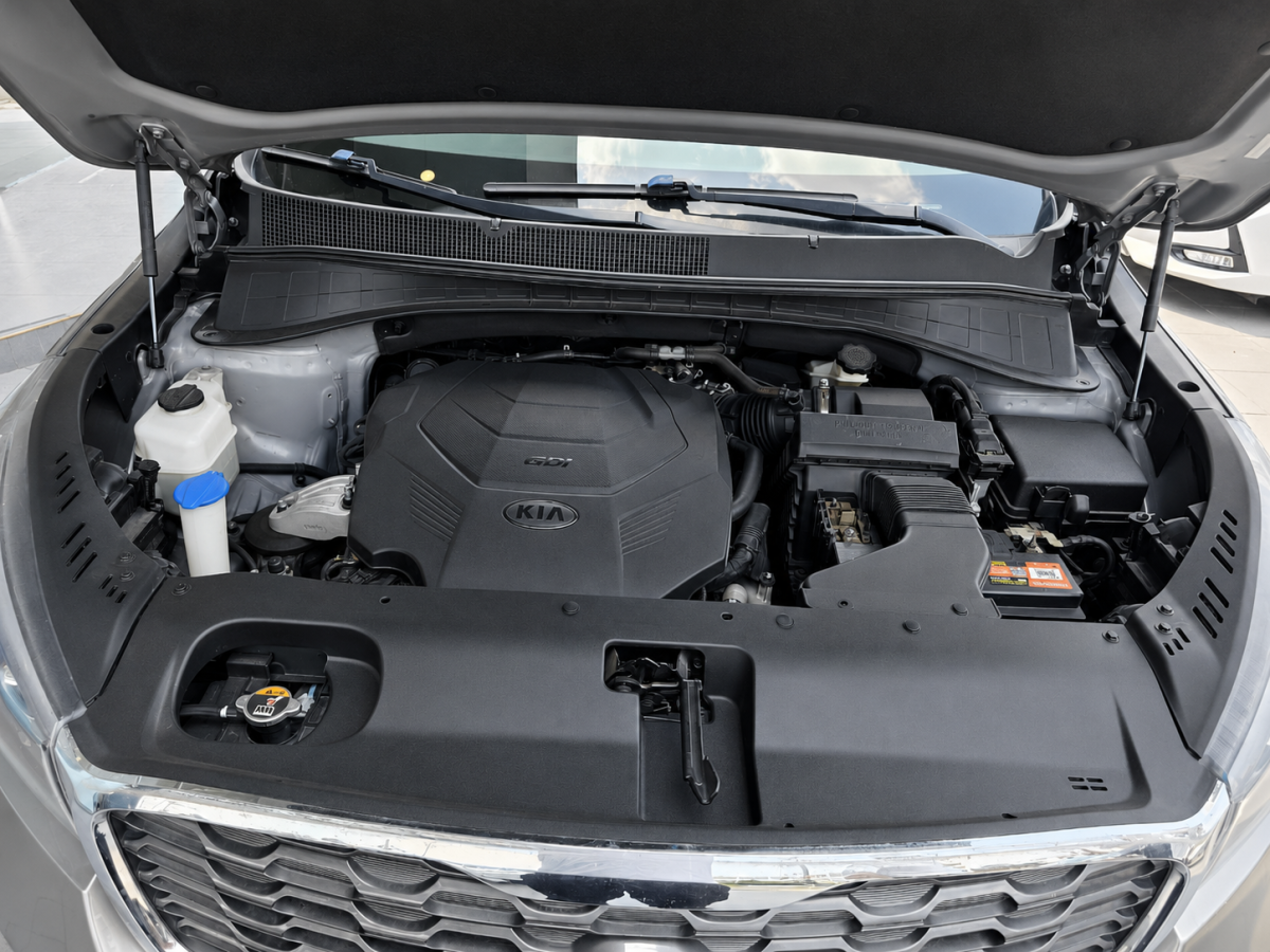 2019 Kia SORENTO 5 PTS EX V6 TA AAC PIEL 7 PAS RA-18