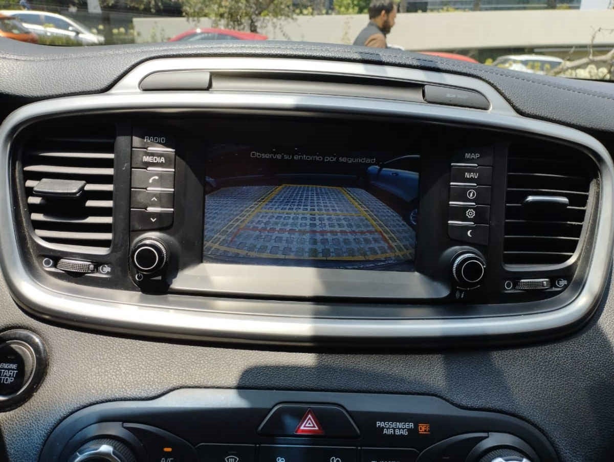 2016 Kia SORENTO 5 PTS EX PACK V6 TA AAC PIEL QCP GPS 7 PAS RA-18 4X4