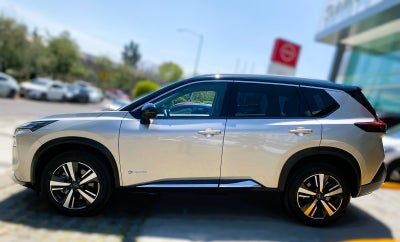 2024 Nissan X-TRAIL 5P PLATINUM E.POWER HEV L31.5 AUT
